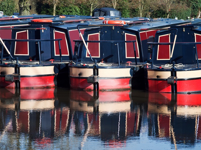 Narrowboats in a row